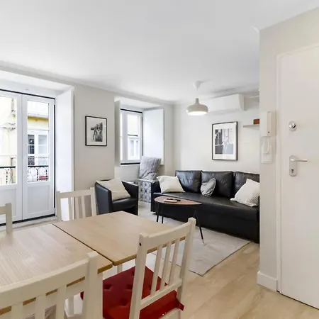 New 2br Praca Flores Ac | By Airnest Apartment